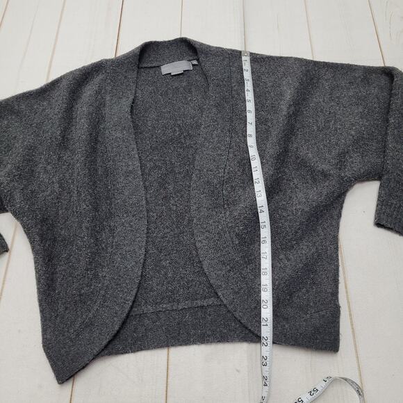 Anthropologie Rhea cropped gray cardigan cocoon sweater - Picture 3 of 10
